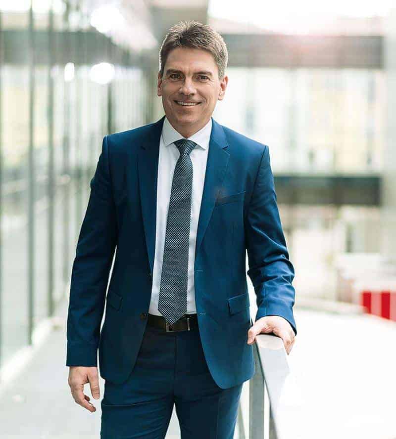 Conseil d'administration de Msg Bernhard Lang Cmyk